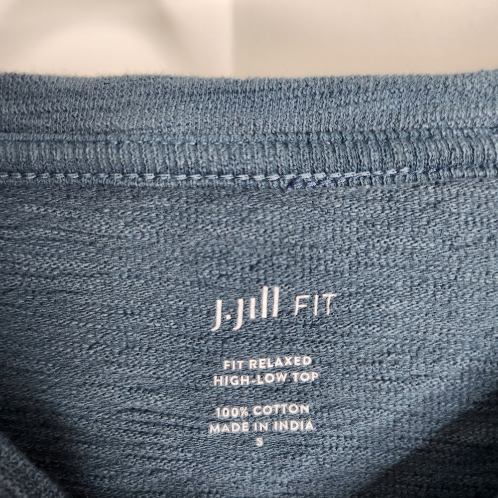 J.Jill small fit relaxed high low 100% Cotton blue ombre top - Picture 3 of 4